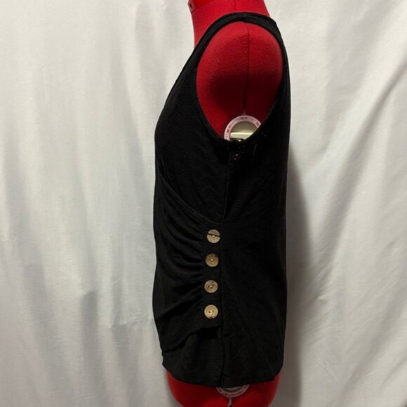 Chic Black Sleeveless Wrap Tank Top - Picture 5 of 7